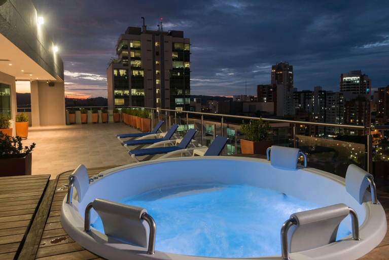 Sport & Beauty 3, Hampton by Hilton Bucaramanga, Bucaramanga