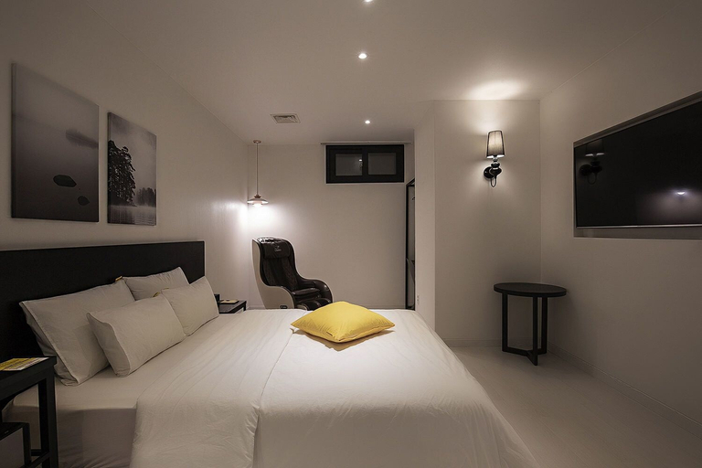 Bedroom 3, Yellow 8 Hotel, Goyang