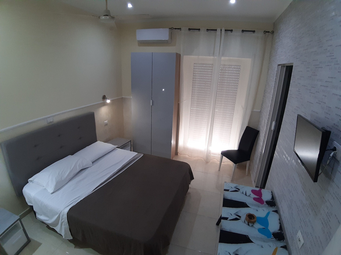 Bedroom 4, Hotel Viola, Napoli