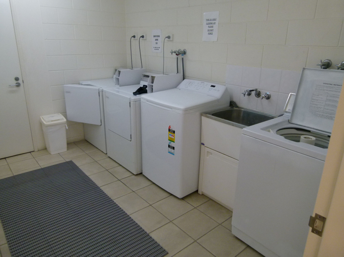 Bathroom 5, Madison Ocean Breeze, North Ward-Castle Hill