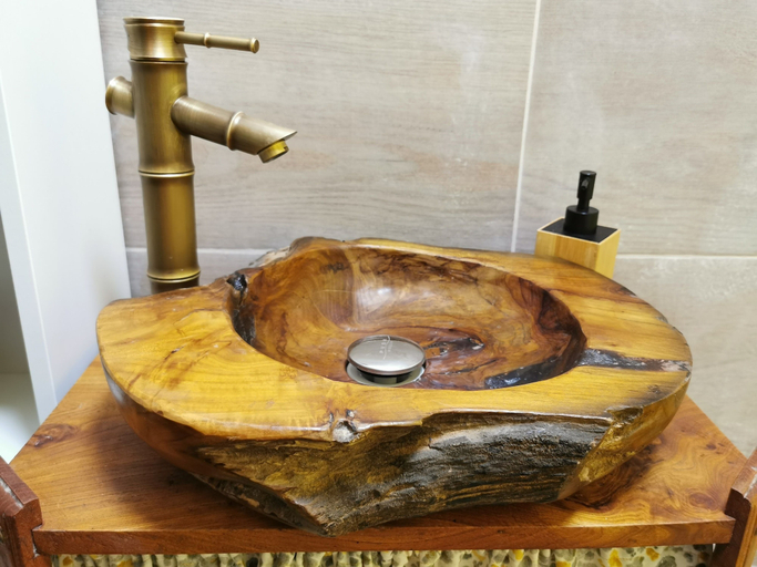 Bathroom 5, Residence La Borde, Aude