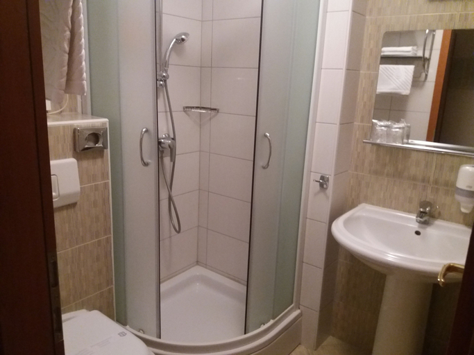 Bathroom 5, Villa Jidro, Trogir