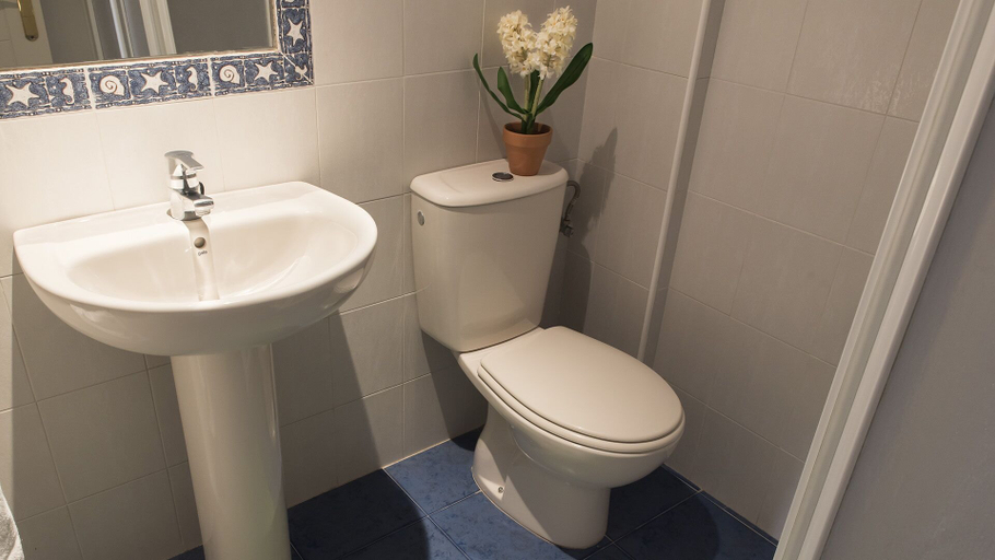 Bathroom 4, Apartamentos Turquesa Beach, Alicante