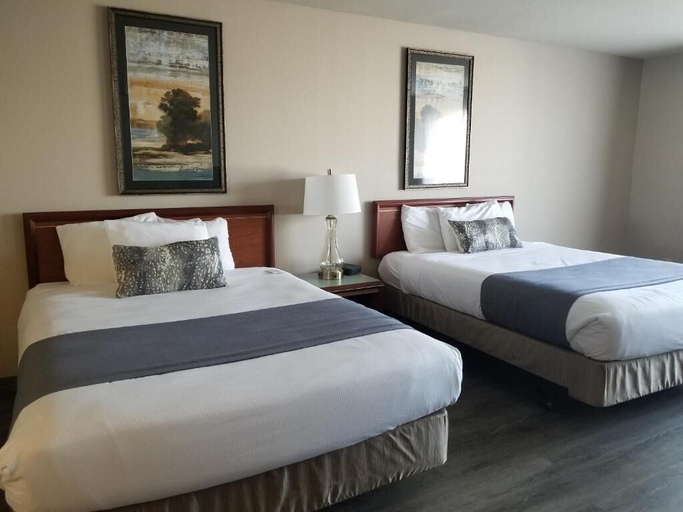 Bedroom 3, Shilo Inn Suites Salem, Marion