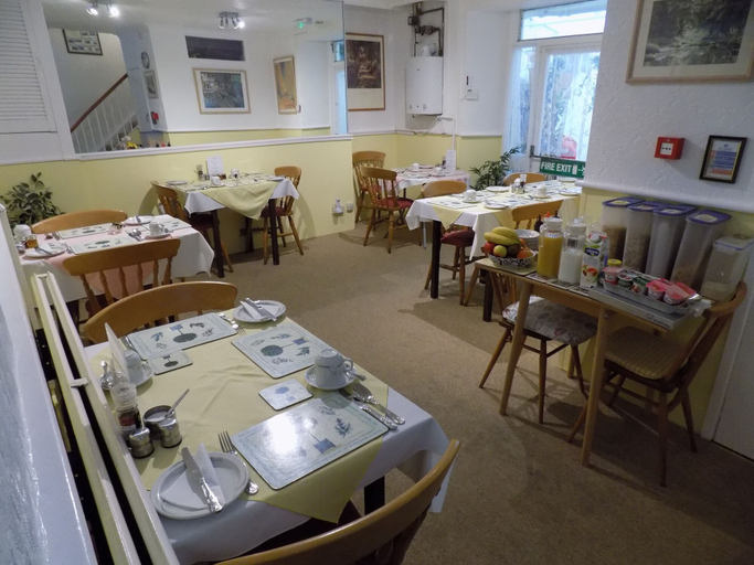 Food & Drinks 4, Haven House, Torbay
