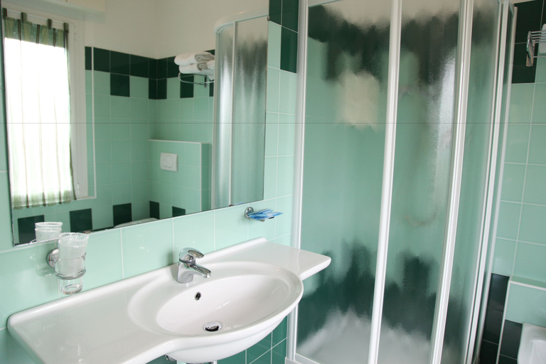 Bathroom 4, Hotel Ambra, Forli' - Cesena