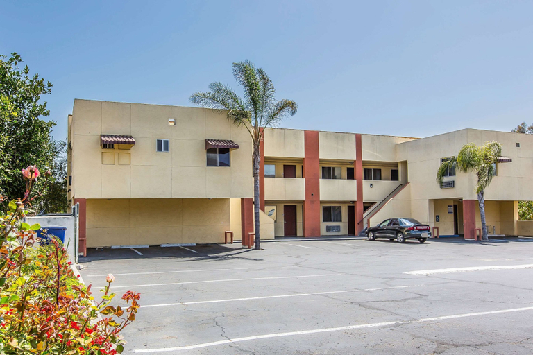 Exterior & Views 2, Rodeway Inn Ventura Midtown, Ventura