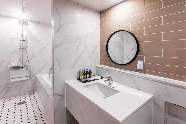 Bathroom 5, Brown Dot Hotel Sasang Renecite, Sasang