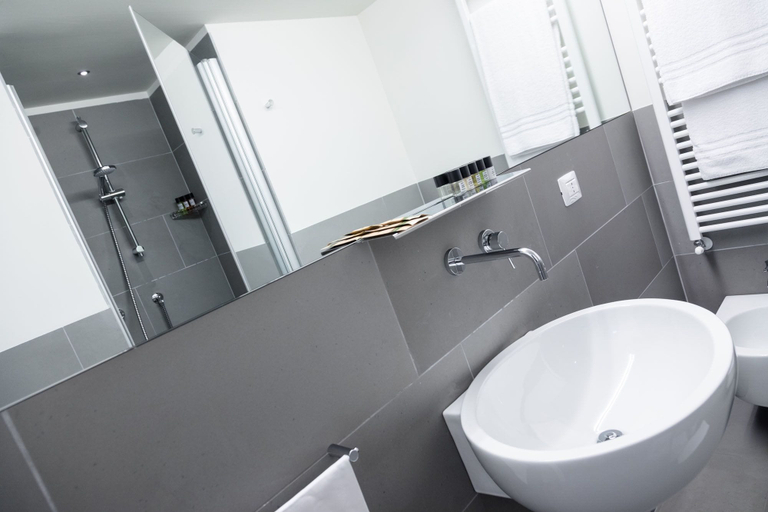 Bathroom 5, La Ripa Boutique Hotel, Bergamo