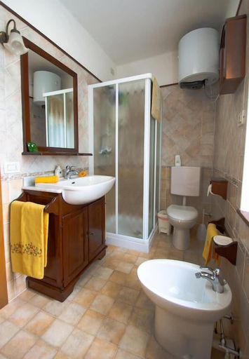 Bathroom 5, B&B Marie Thérèse, Udine