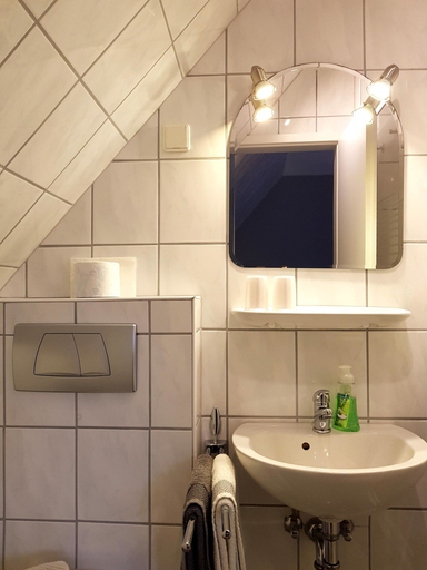 Bathroom 5, Gästehaus Flensburg Engelsby, Flensburg