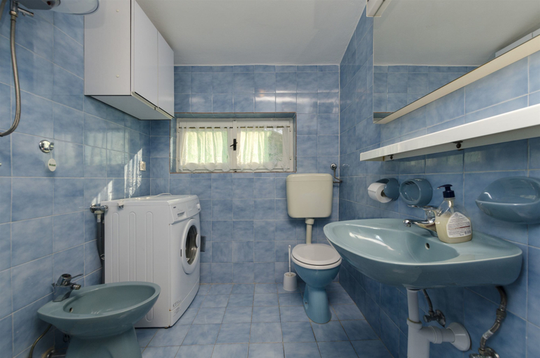 Bathroom 3, Apartments Nediljka, Primošten