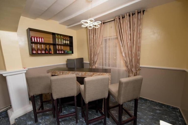 Food & Drinks 3, Nextdoor Apartment, Kaduna North