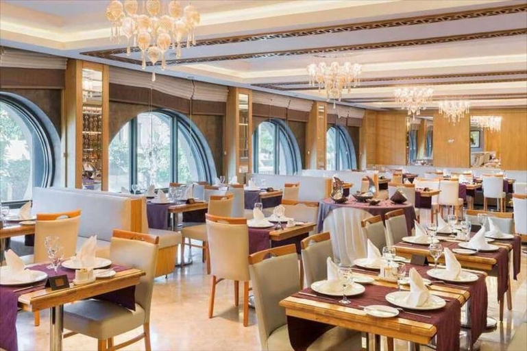 Food & Drinks 5, Plus Hotel Setif, Setif