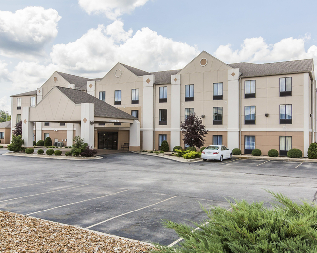 Exterior & Views 2, Comfort Inn Sullivan, Franklin