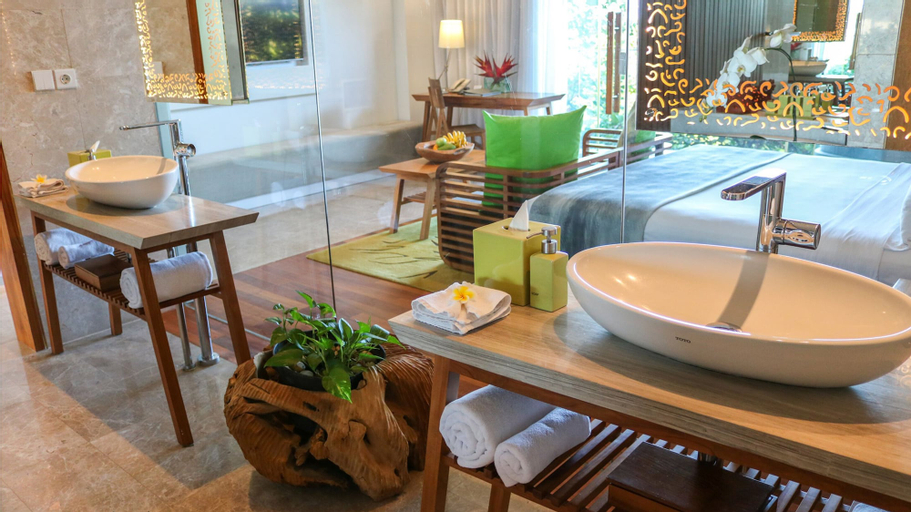 Bathroom 29