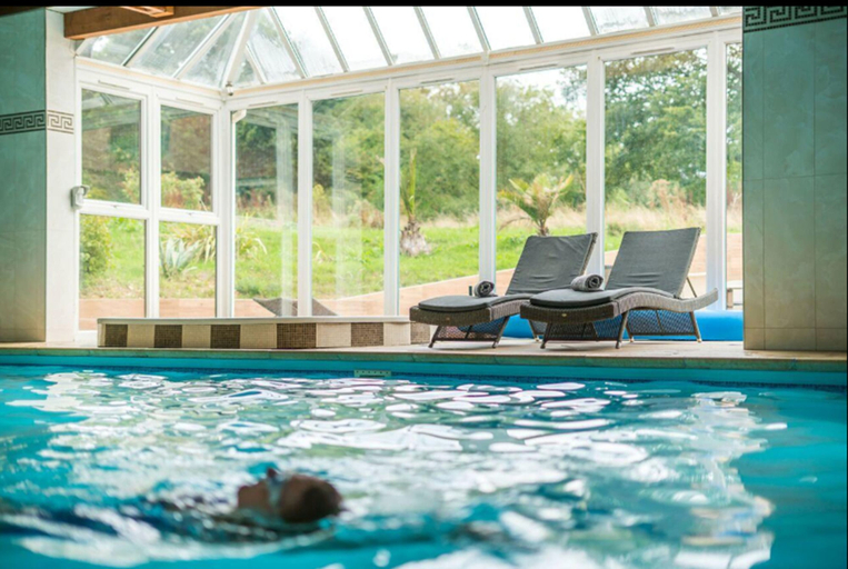 Sport & Beauty 2, Guildford Manor Hotel & Spa, Surrey