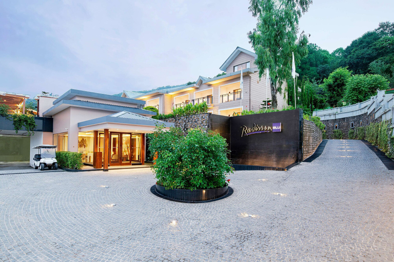 Exterior & Views 2, Radisson Blu Resort Dharamshala, Kangra