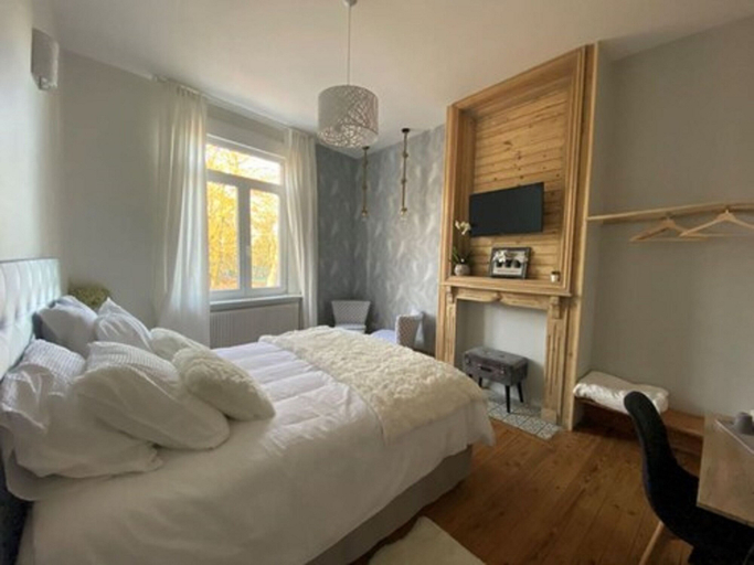 Bedroom 3, La Nieppoise, Nord