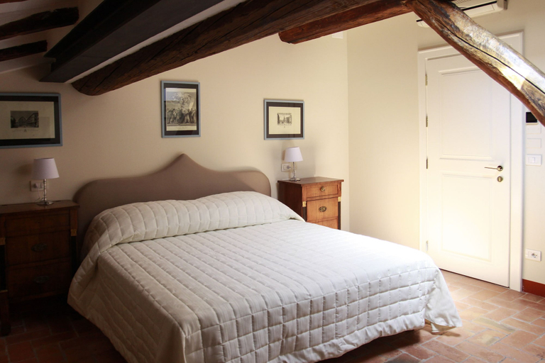 Bedroom 2, Casa Isolani Santo Stefano, Bologna
