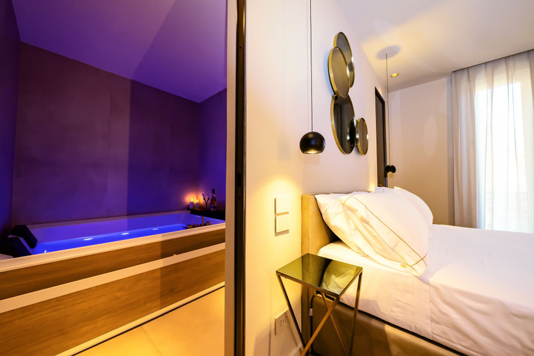 Bedroom 4, Elite Accommodations & Hydromassage Pool, Reggio Di Calabria