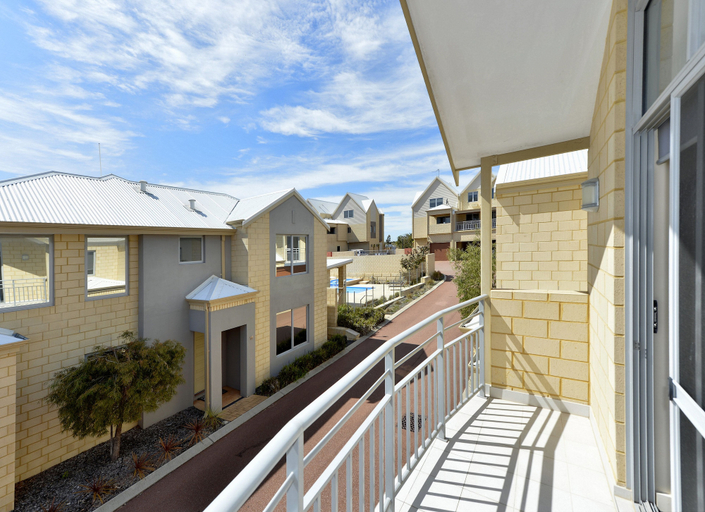 Others 5, Serenity on the Terrace, Mandurah