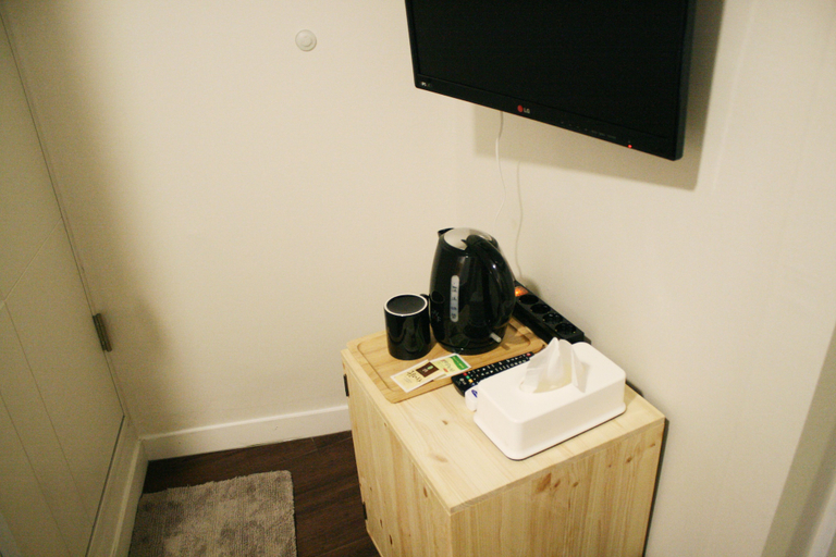 Others 5, Hostel Beige 2nd, Jongno