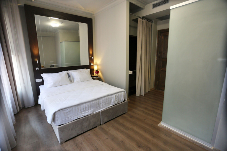 Bedroom 5, Ferman Pera, Beyoğlu