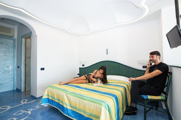 Bedroom 3, Hotel Residence La Rosa, Napoli