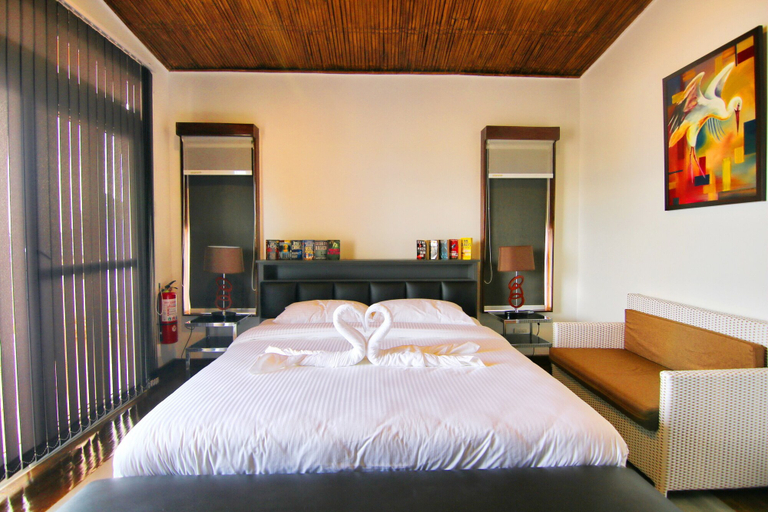 Bedroom 3, The Gabayan Riviera, Lazi