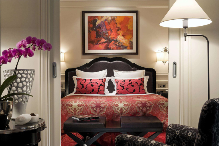 Bedroom 4, Hôtel Keppler, Paris