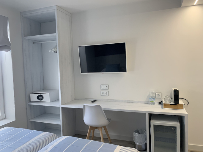 Bedroom 3, Nerja Casual Rooms, Málaga