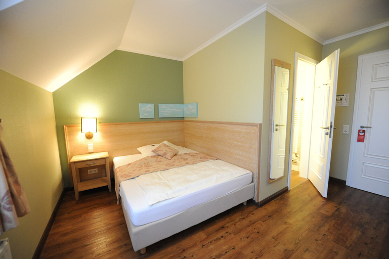 Bedroom 3, DreiMädelHaus - Restaurant & Hotel, Oldenburg