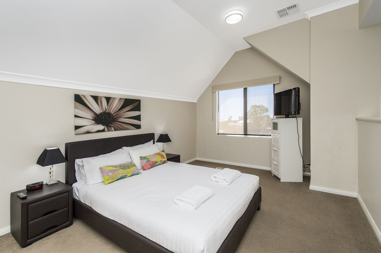 Bedroom 3, Serenity on the Terrace, Mandurah