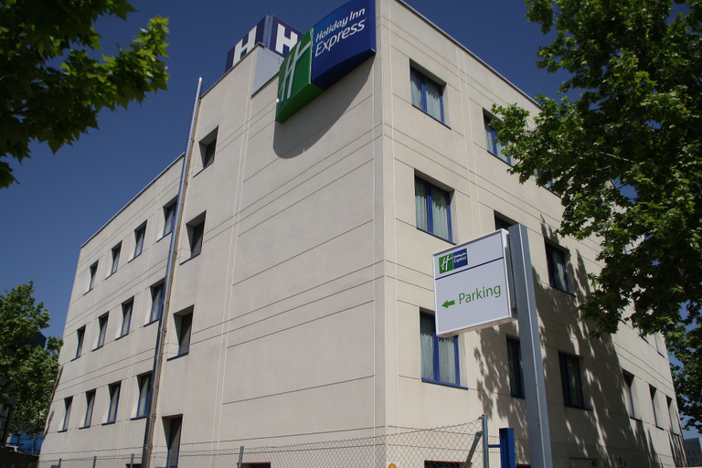 Exterior & Views 3, Holiday Inn Express MADRID-SAN SEBASTIAN D/L REYES by IHG, Madrid