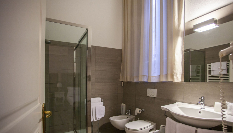 Bathroom 4, Palazzo Galletti Abbiosi, Ravenna