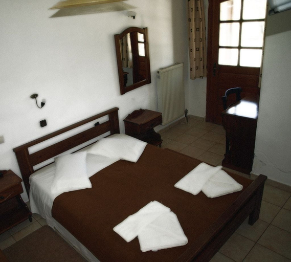 Bedroom 2, Exari, Crete