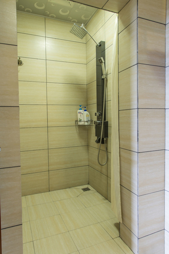 Bathroom 4, Snow Lion Riverside Resort, Guilin