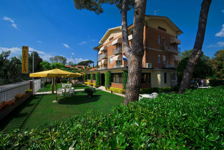 Hotel Versilia, Lucca