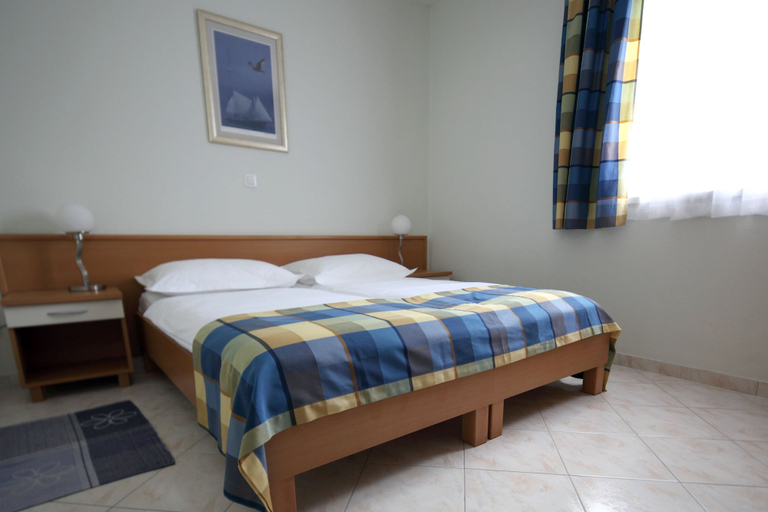 Bedroom 2, Apartments Ivana, Baška Voda