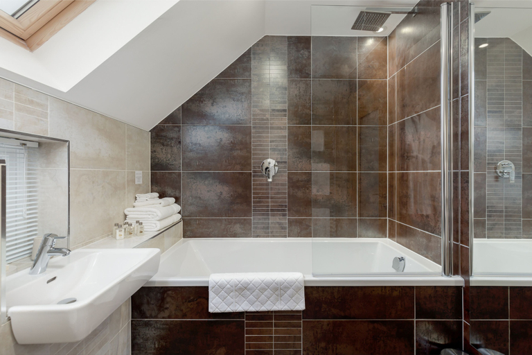 Bathroom 5, The Queens View Luxury B&B, West Lothian