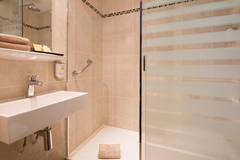 Bathroom 5, Hotel Delavigne, Paris