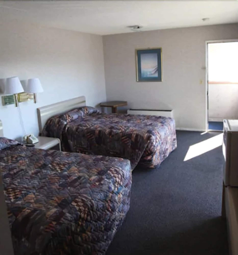 Bedroom 3, Seatac Inn, SeaTac