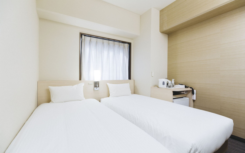 Bedroom 4, Hotel Sun White, Osaka
