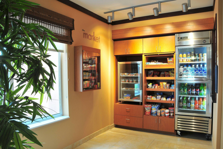 Food & Drinks 5, Fairfield Inn & Suites by Marriott North Platte, Lincoln