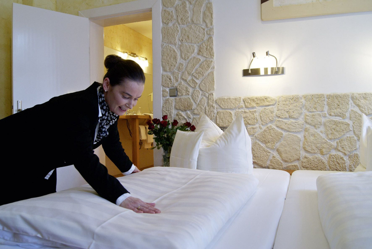 Bedroom 4, Hotel Deutsches Haus, Braunschweig