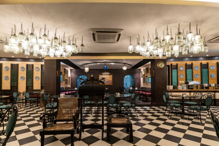 Food & Drinks 5, The Lindsay, Kolkata