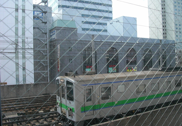Exterior & Views 15