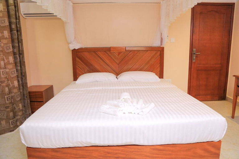 Bedroom 2, Emmaus Guest House, Kampala