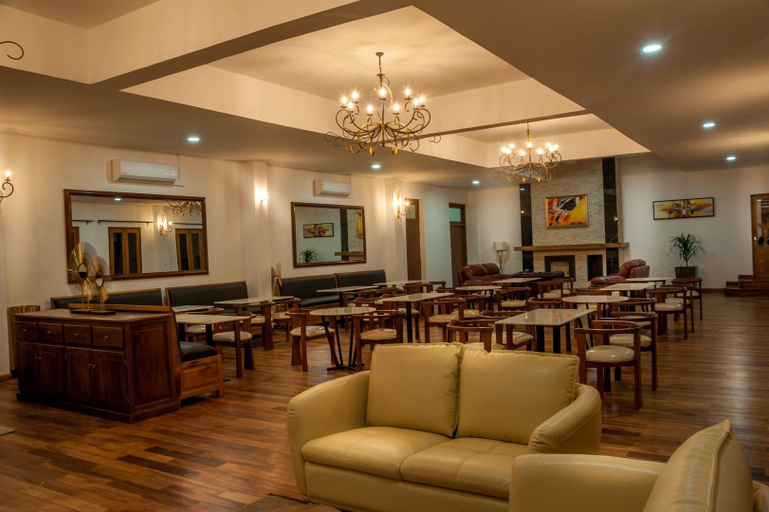 Food & Drinks 5, Arotel SPA, Vakinankaratra